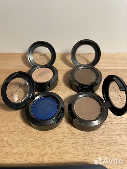 Тени для век MAC