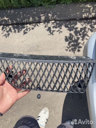 Решетка радиатора lancer 9