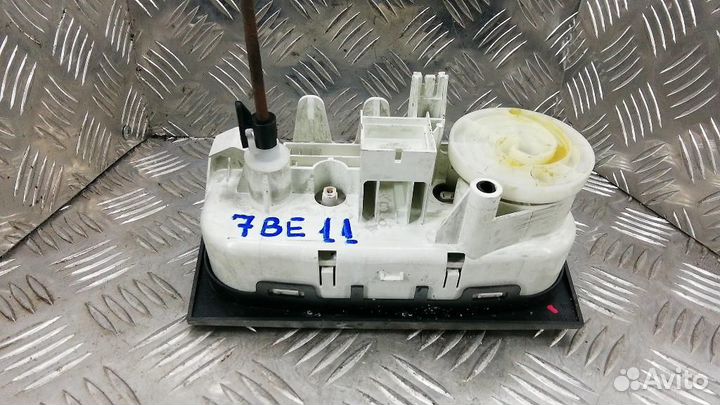 Блок управления климатической установкой Opel Meri