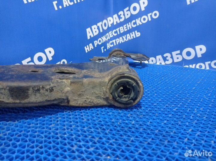 Передний левый рычаг Kia Shuma 2 лифтбэк S6D 2002