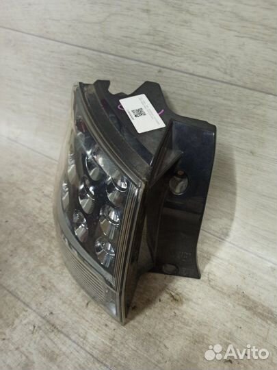 Фонарь задний левый Mitsubishi Outlander Xl 2007