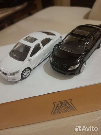 Модели автомобилей 1 43 бмв и Тайота