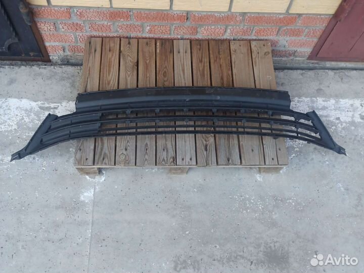 Решётка перед бампера Rav 4, 2015-18, оригинал б/у