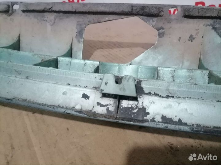 Решотка радиатора Toyota Tercel