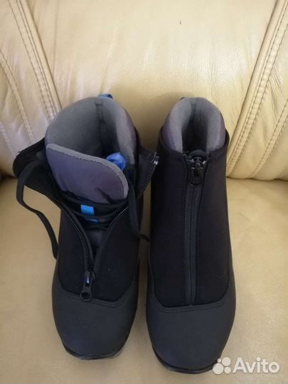 Лыжные ботинки 36р