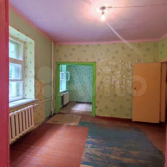 2-к. квартира, 43 м², 1/2 эт.