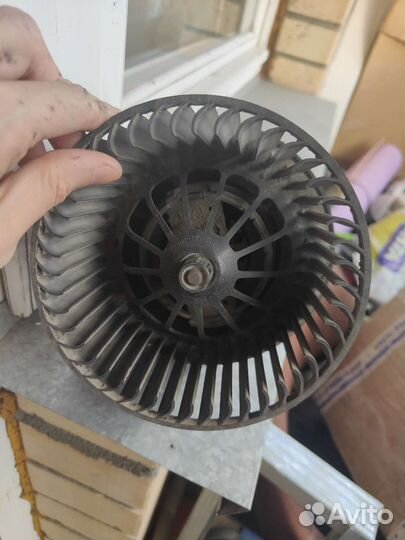 Ford Focus 2 вентилятор отопителя оригинал