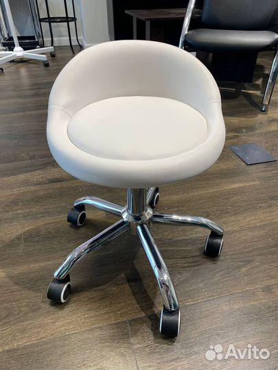 Педикюрный стул