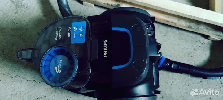 Пылесос philips