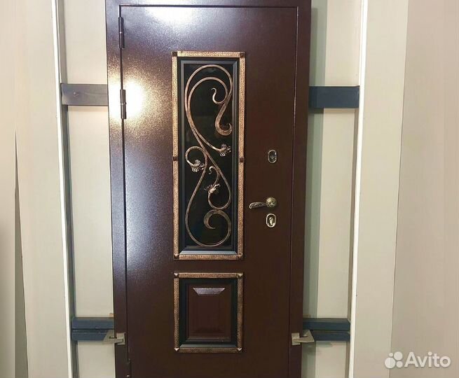 Дверь входная