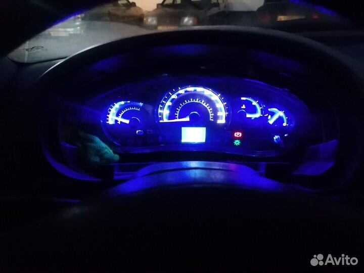 Продаю щиток приборов приора, калина