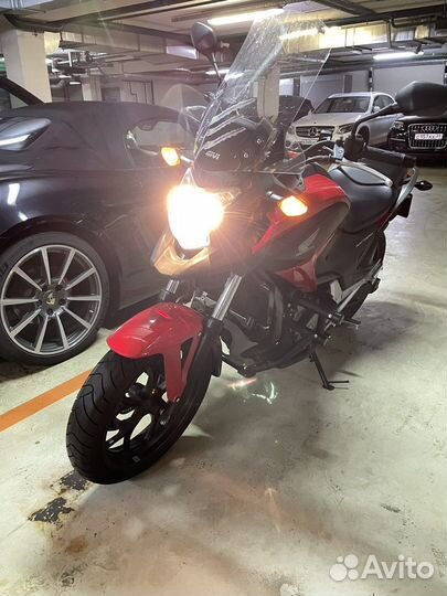 Honda NC700XA 2013 красный
