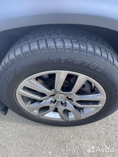 ONYX NY-W702 235/60 R18 25M