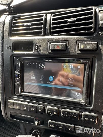 Магнитола Pioneer DMH-G221BT