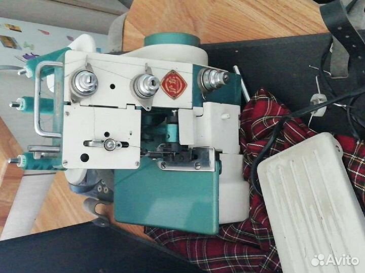 Оверлок для швейной машины