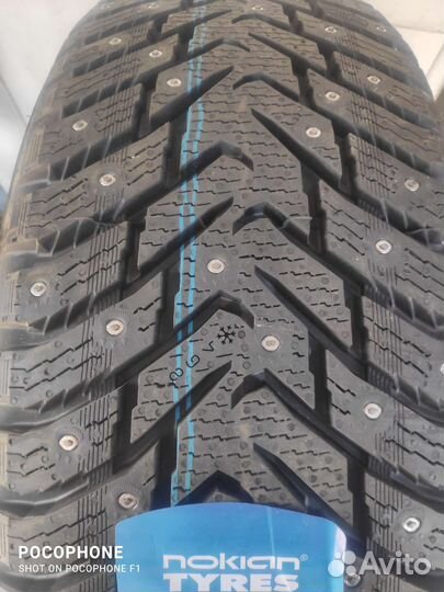 Nokian Tyres Hakkapeliitta 8 SUV 235/55 R19 105T