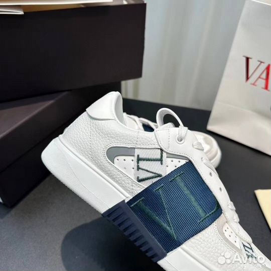 Мужские кеды valentino