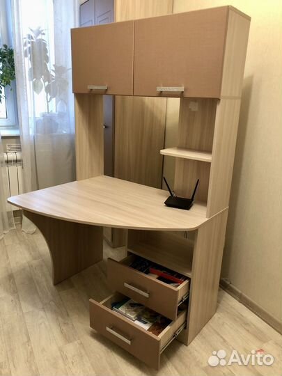 Компьютерный стол