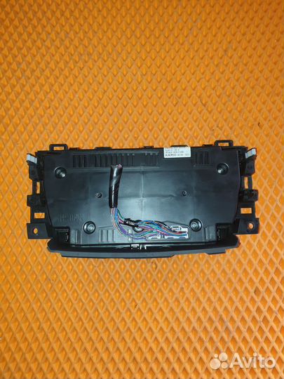 Блок управления климатической установкой Mazda 6