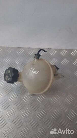 Бачок расширительный Peugeot 308 хэтчбэк 5 дв. 1.6