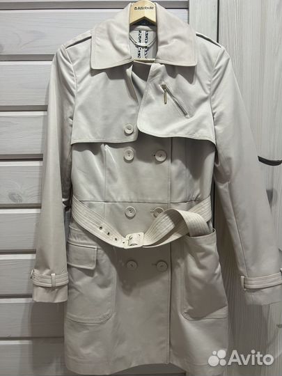 Плащ женский