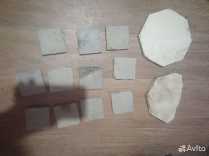 Плитка старинная Барон Бергенгеимъ