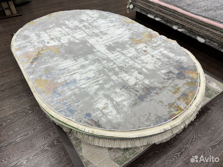 Ковер новый овальный 1.6х2.3