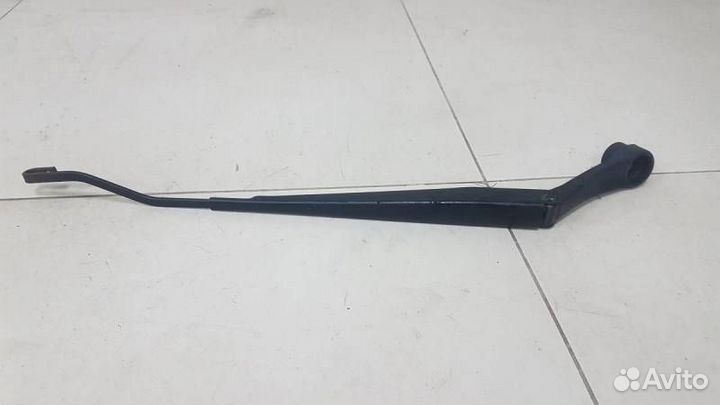 Поводок стеклоочистителя передний правый SsangYong