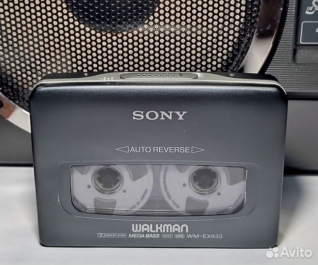 Кассетный плеер Sony Walkman wm ex 633