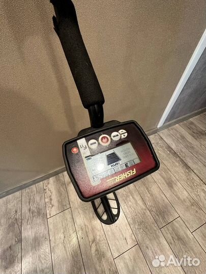 Металлоискатель Fisher f11