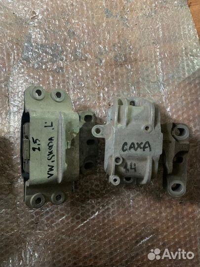 WV Октавиа а5 Гольф 5-6 подушка двигателя