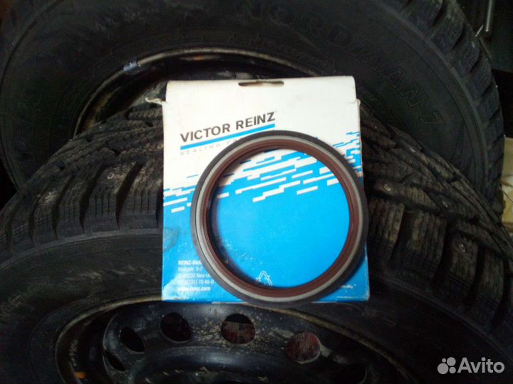 Запчасти на Рено меган2