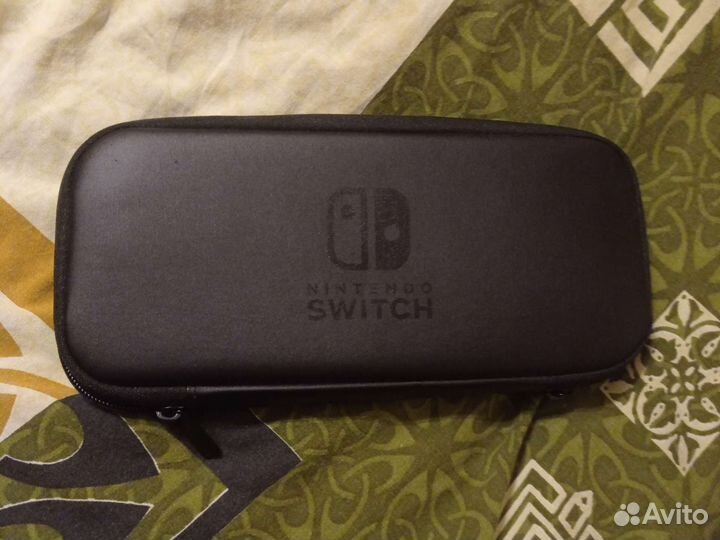 Игровая приставка nintendo switch+аксессуары