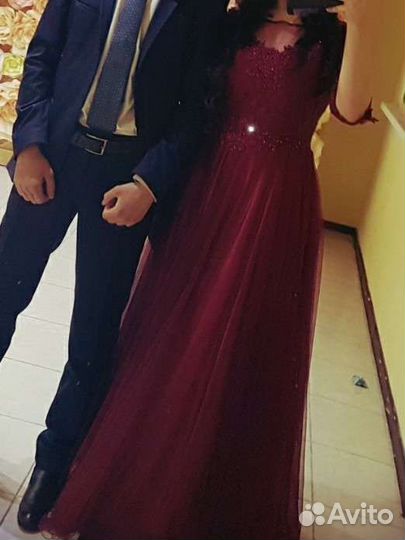 Вечернее платье