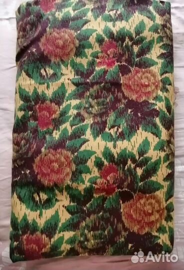 Отрез ткани. 9 метров