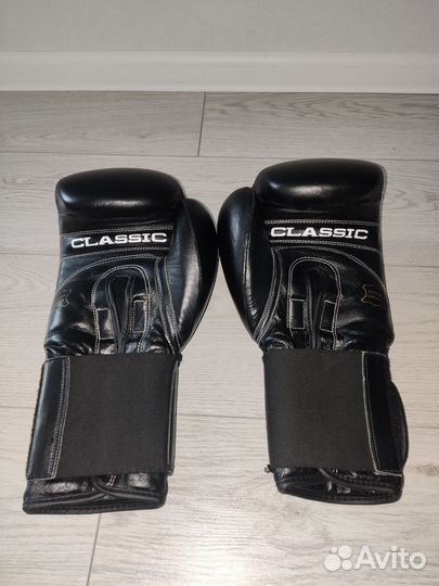 Боксерские перчатки title 16oz