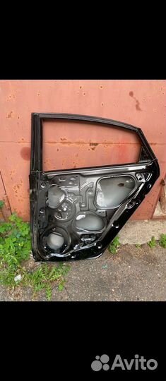 Дверь задняя правая Оригинал hyundai solaris 2018г