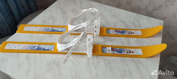 Детские лыжи