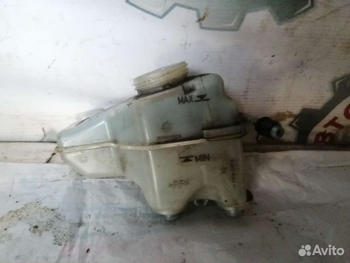 Бачок тормозной жидкости Skoda Octavia A5, 1.8