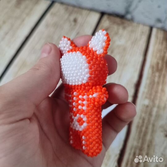 Амигуруми из бисера Кото-скелет