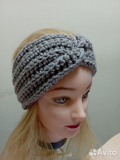 Повязка на голову вязаная
