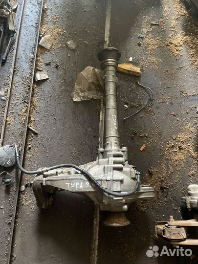 Редуктор передний Volkswagen Touareg 3.6