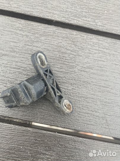 Датчик положения коленвала mazda 6 gh