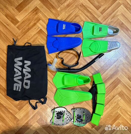 Плавательный инвентарь