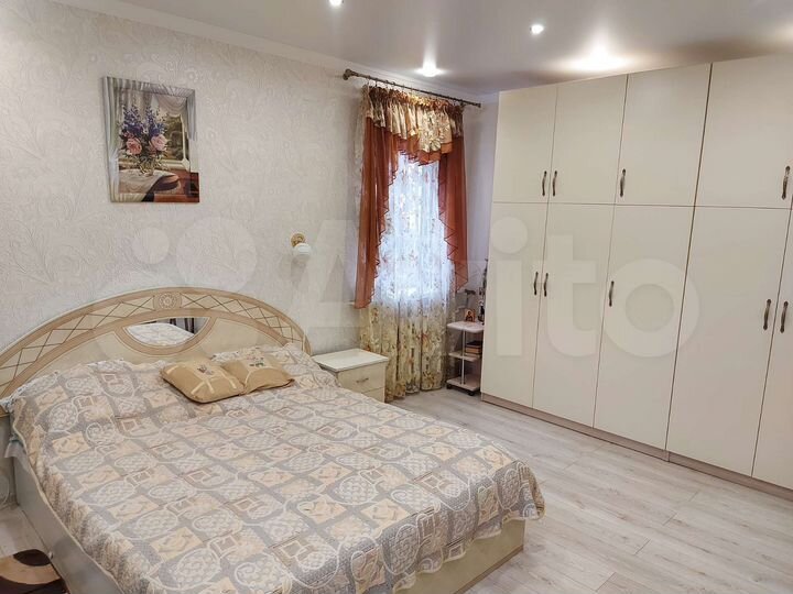 3-к. квартира, 83,6 м², 1/3 эт.