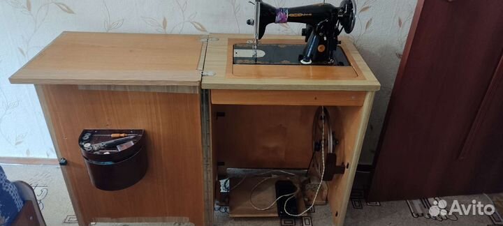 Швейная машина