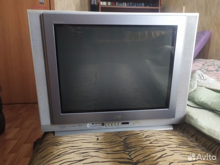 Телевизор ламповый JVC LG