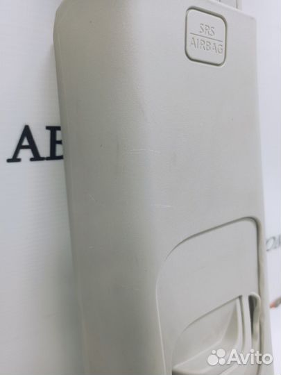 Обшивка стойки средняя левая Nissan Qashqai (J10)