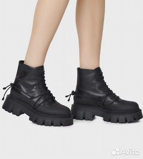 Ботинки iceberg