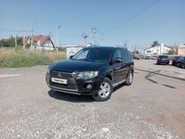 Mitsubishi Outlander 2.0 CVT, 2011, 200 000 км, с пробегом, цена 1 160 000 руб.